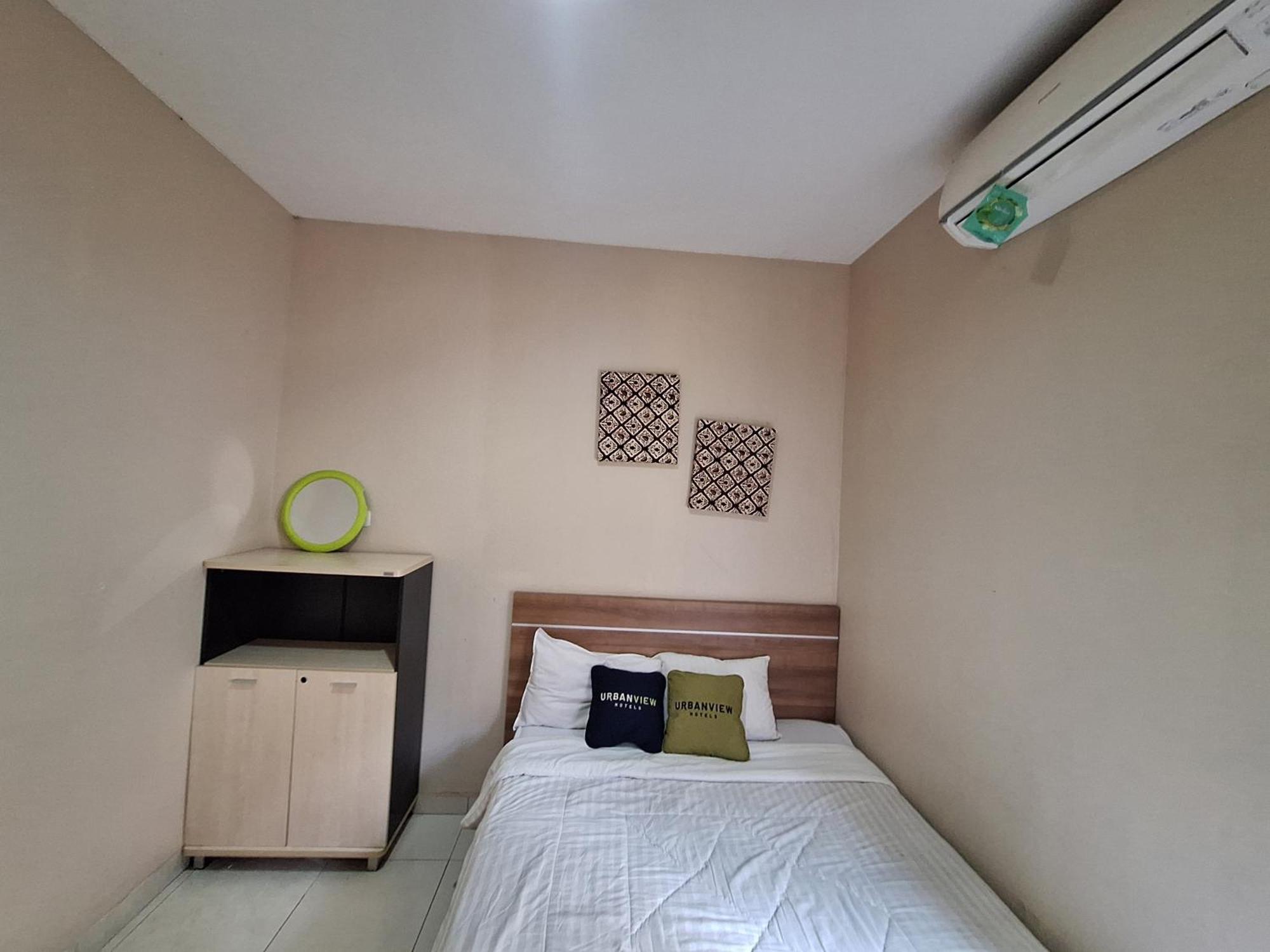 Urbanview Hotel Inkoppabri Cisarua Puncak Esterno foto