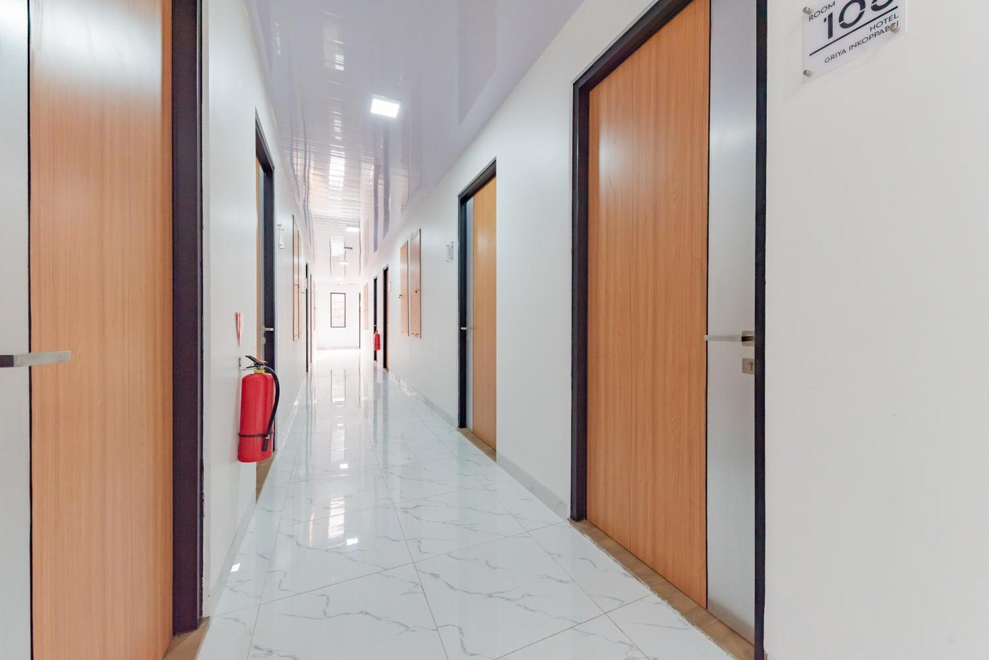 Urbanview Hotel Inkoppabri Cisarua Puncak Esterno foto