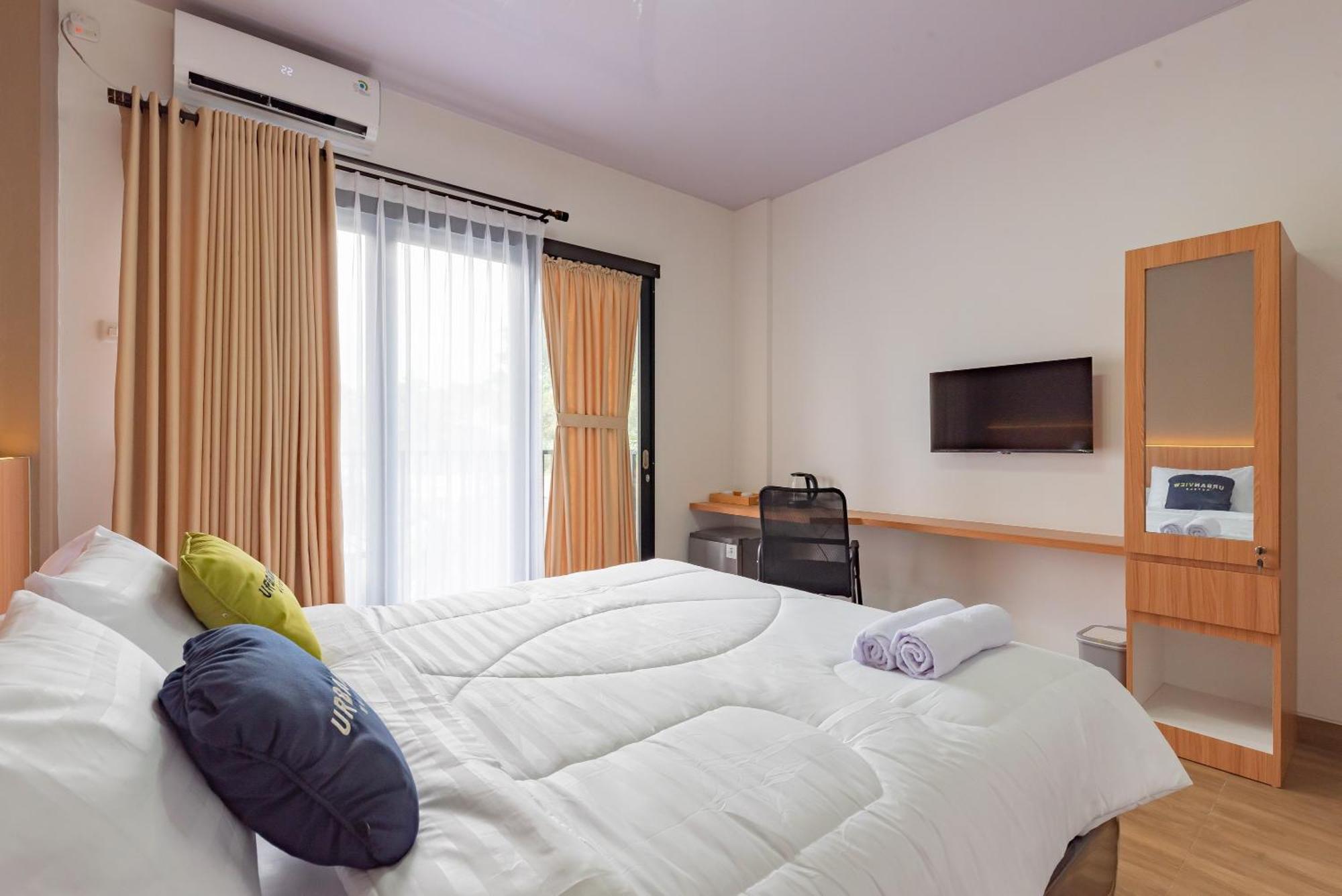 Urbanview Hotel Inkoppabri Cisarua Puncak Esterno foto