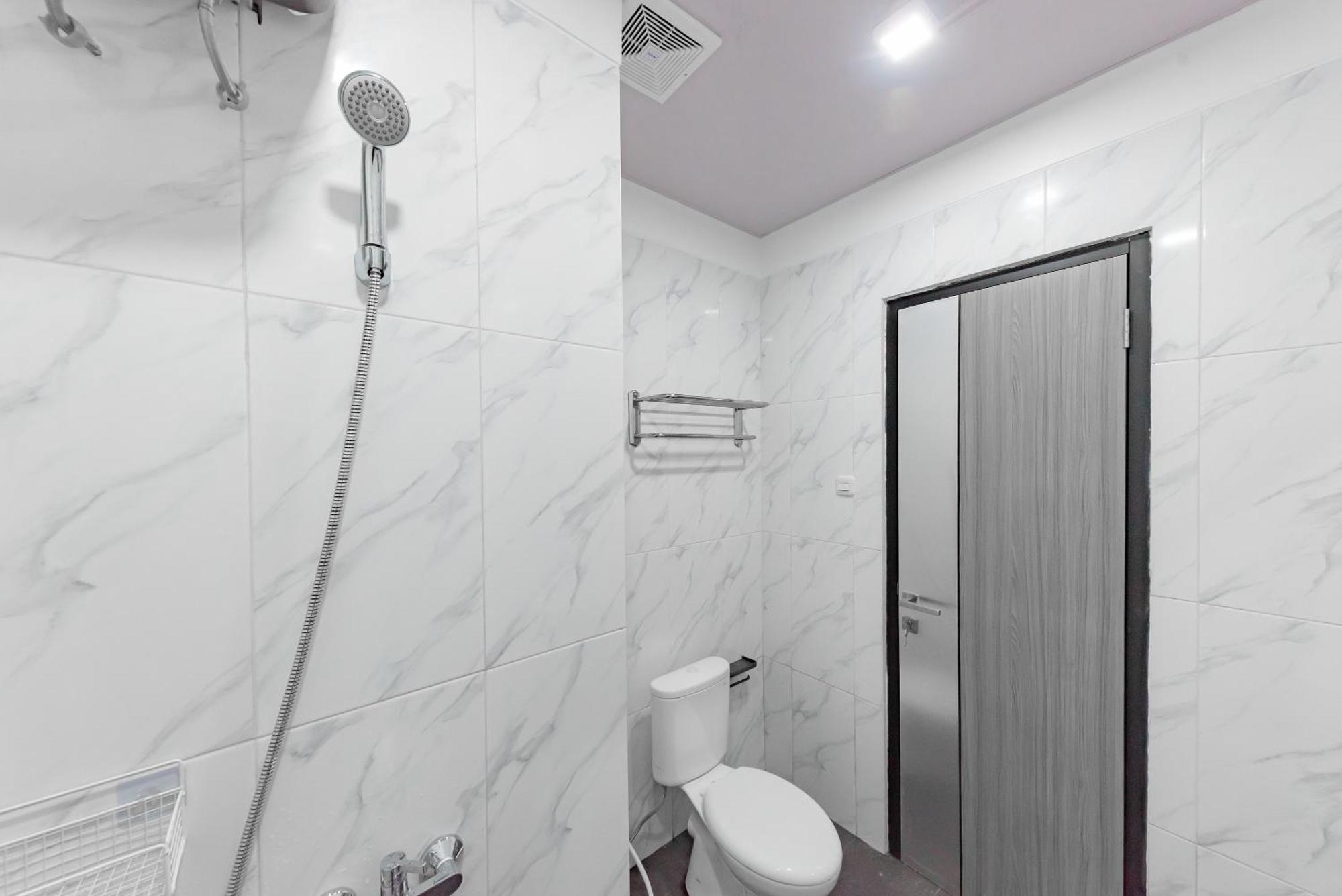 Urbanview Hotel Inkoppabri Cisarua Puncak Esterno foto