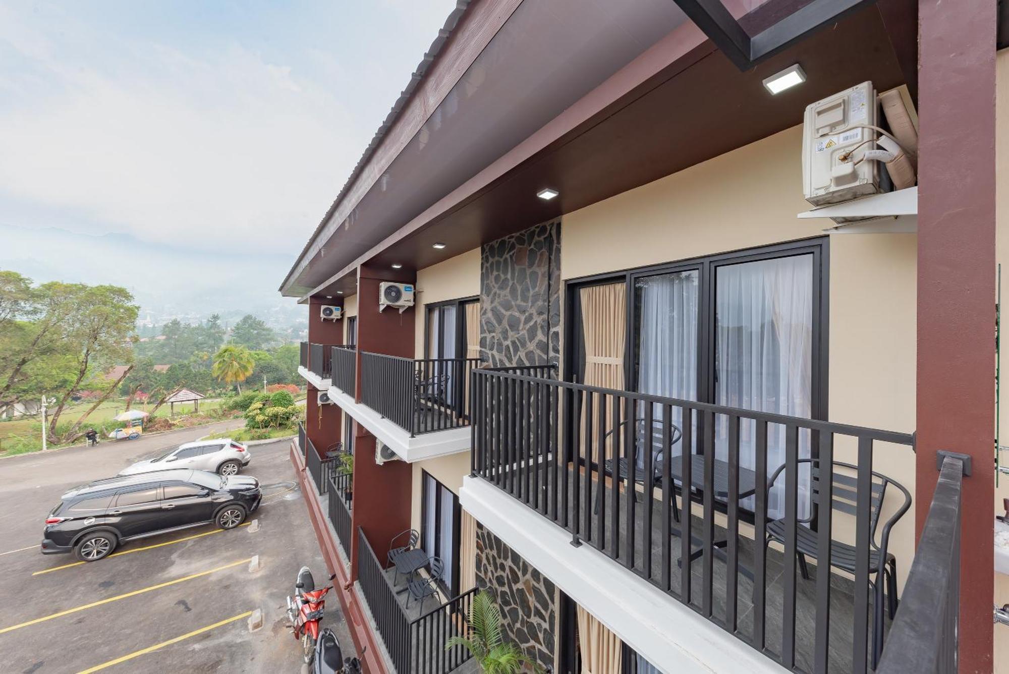 Urbanview Hotel Inkoppabri Cisarua Puncak Esterno foto