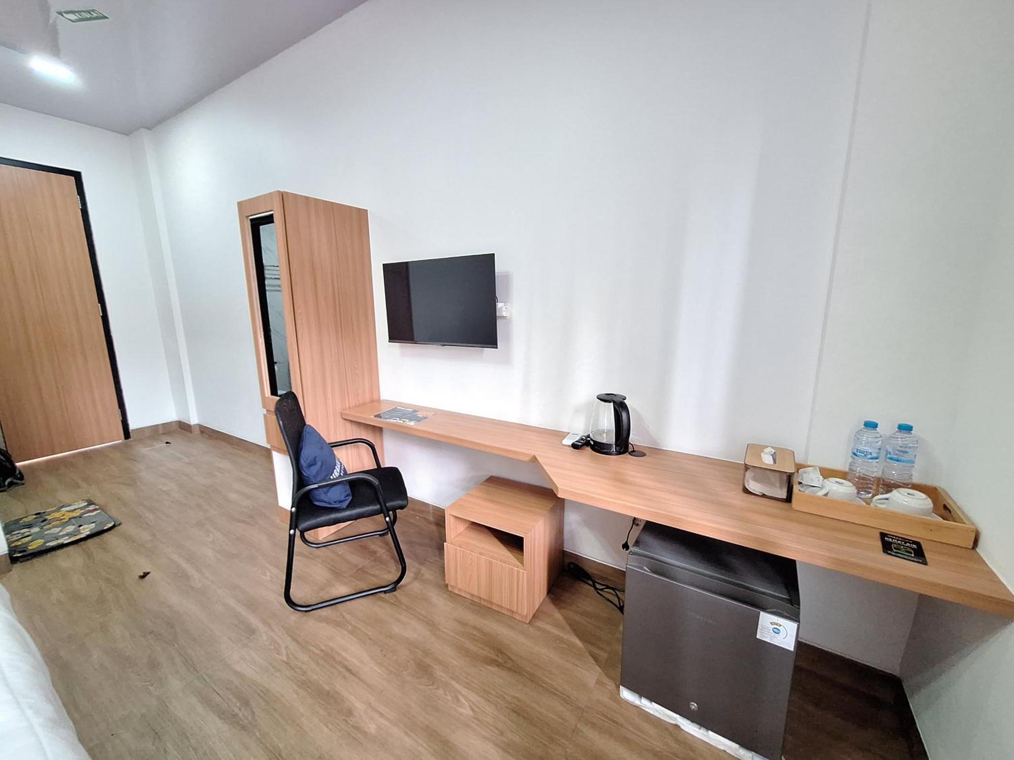 Urbanview Hotel Inkoppabri Cisarua Puncak Esterno foto