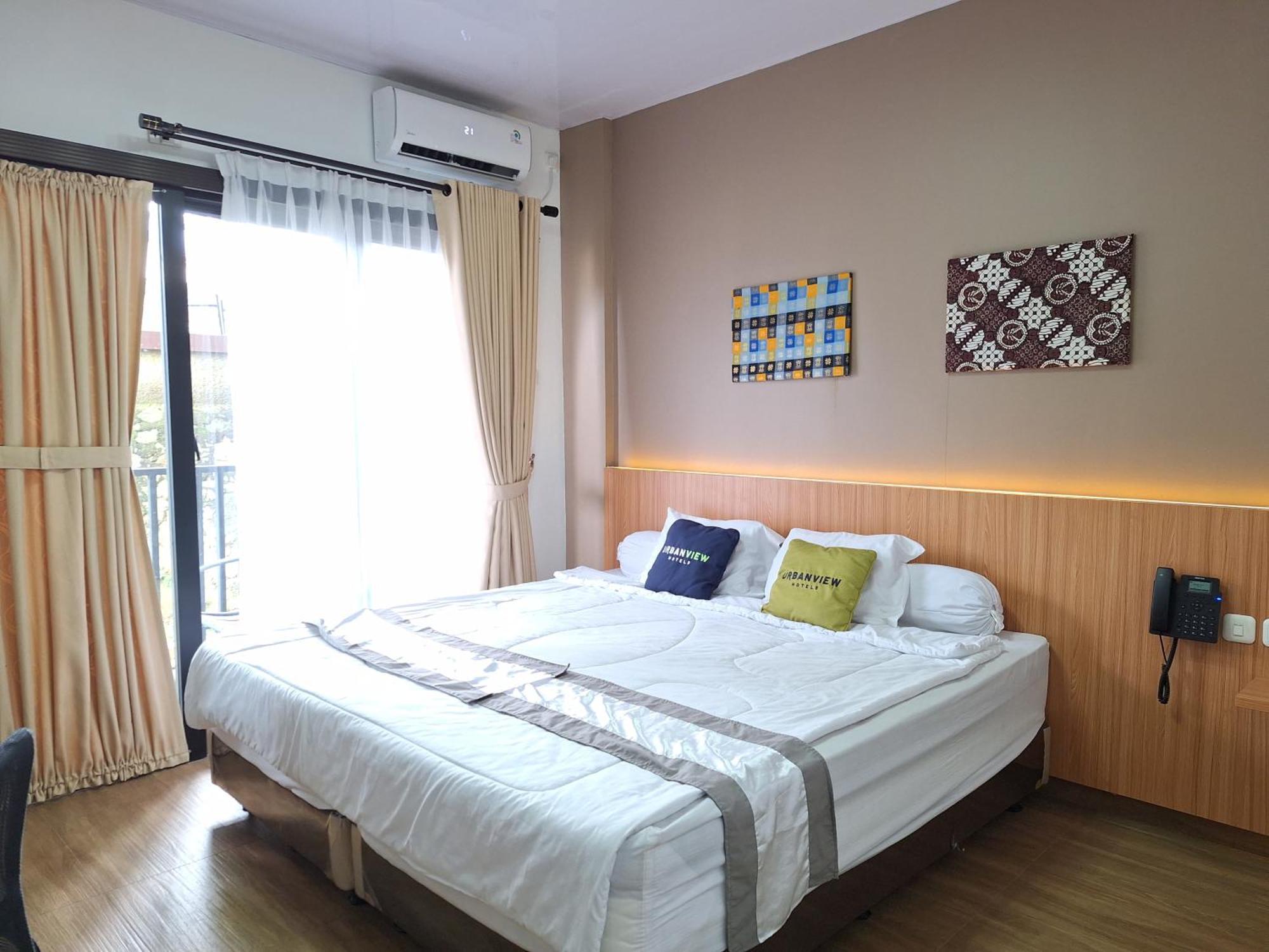 Urbanview Hotel Inkoppabri Cisarua Puncak Esterno foto
