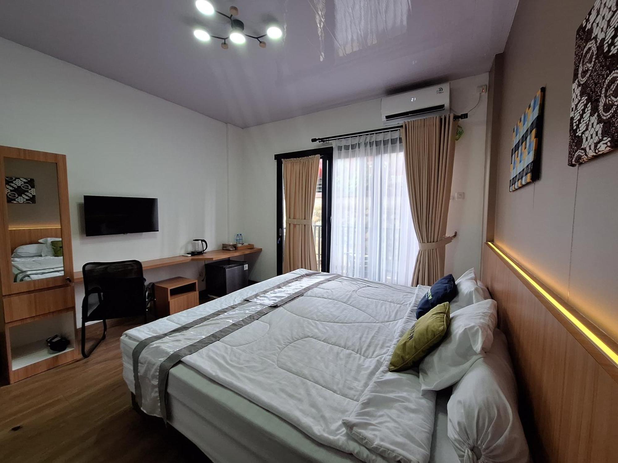 Urbanview Hotel Inkoppabri Cisarua Puncak Esterno foto